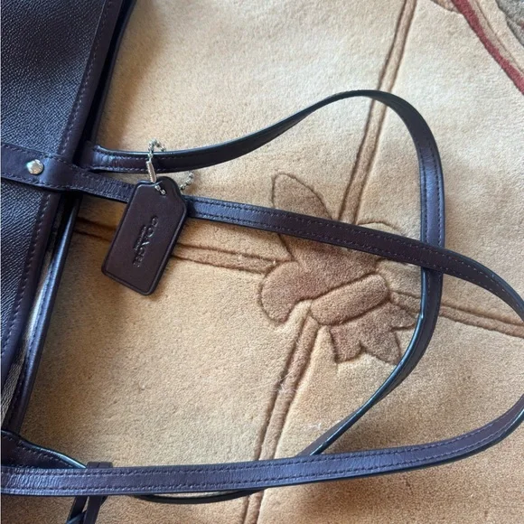 Coach tote - Picture 6 of 7